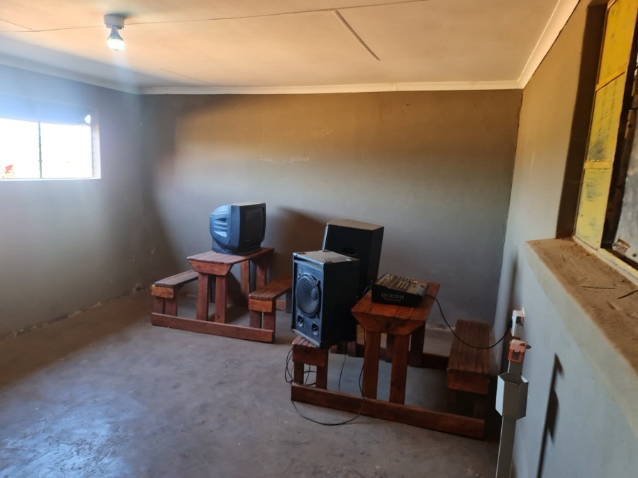Commercial Property for Sale in Schylock A H North West